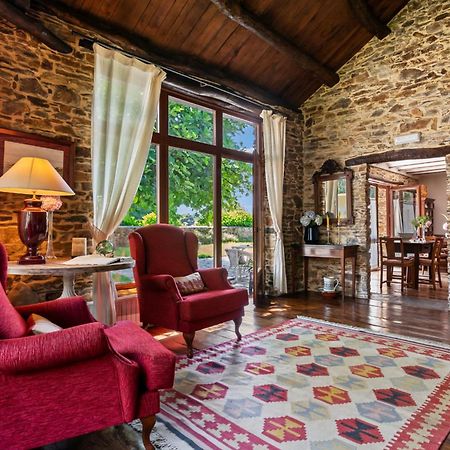 Bed and Breakfast Casa Peleyon Castropol Exterior foto