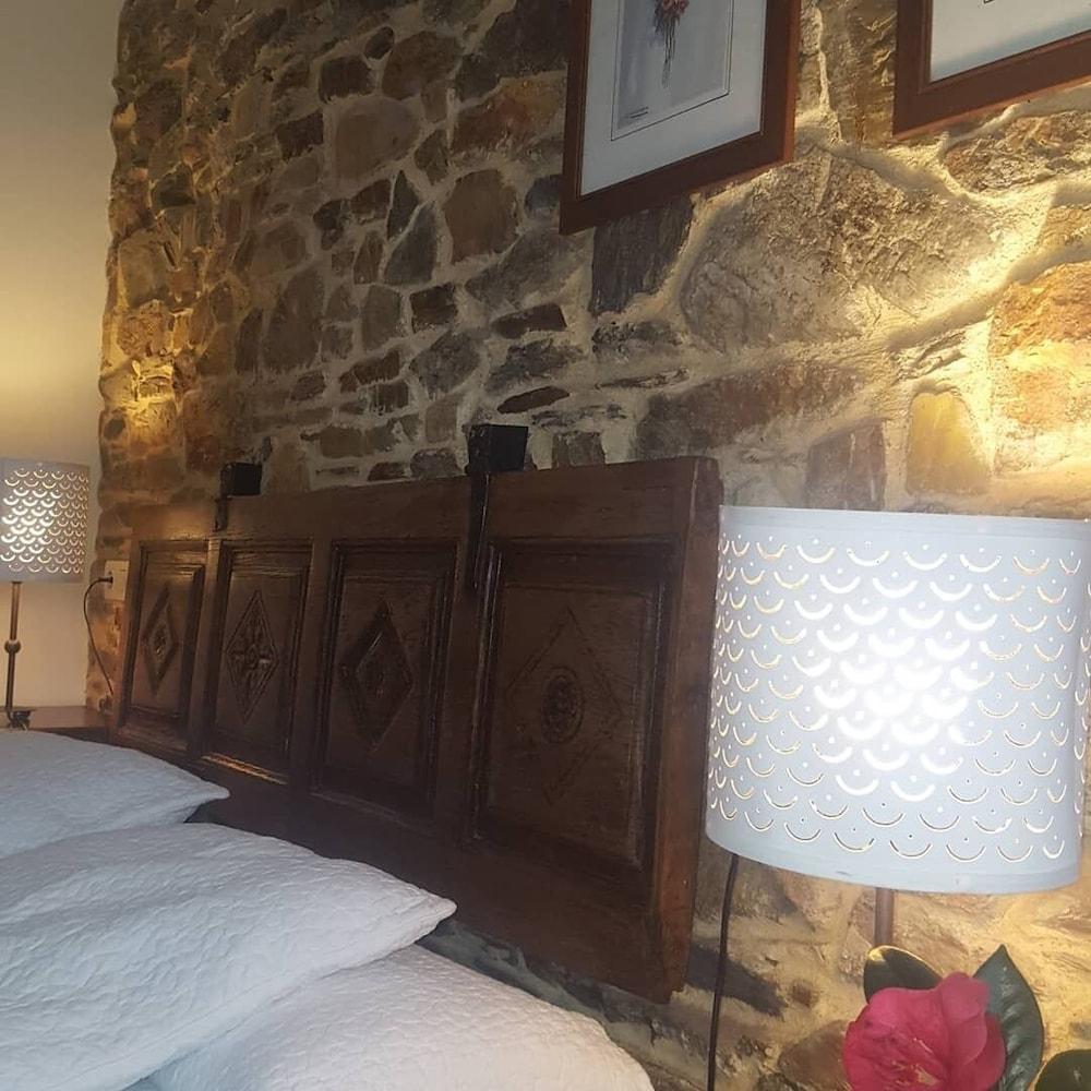 Bed and Breakfast Casa Peleyon Castropol Exterior foto